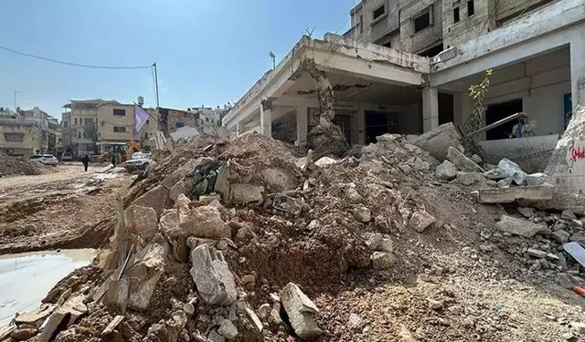 Gazze’de hayatını kaybedenlerin sayısı 51 bin 201'e yükseldi