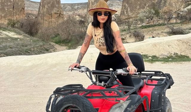 Oyuncu Sevil Akdağ arkadaşı Elif Kırav'ı bıçaklayarak öldürdü