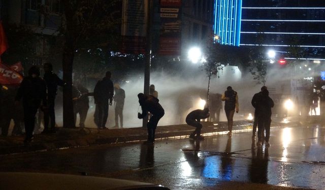 İzmir'de 'İmamoğlu' eylemlerinde 19 kişi hakkında 13 ayrı iddianame