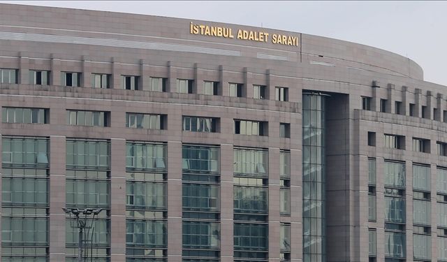 İBB'ye yönelik yolsuzluk soruşturmasının şüphelisi Öner'e evinde ele geçirilen altın ve paralar soruldu