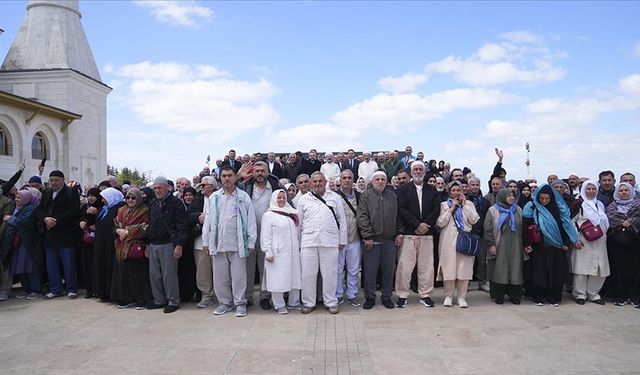 İstanbul'da yılın ilk hac kafilesi kutsal topraklara doğru yola çıktı