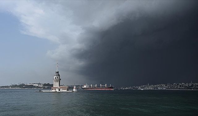 İstanbul Valiliğinden fırtına uyarısı