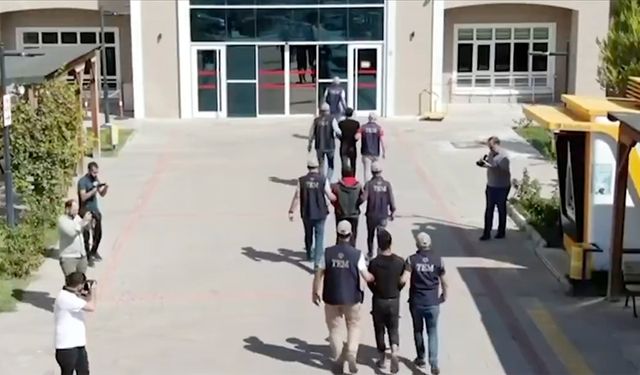 Terör örgütü DEAŞ'a yönelik operasyonlarda 210 şüpheli yakalandı