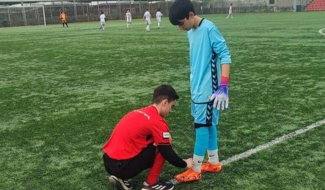 Hakemin centilmence hareketi takdir topladı