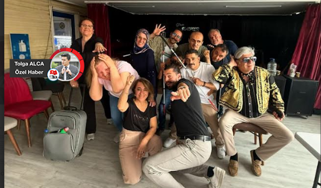 “Gözlerim Kapalı Perdeler Açık” oyunu seyirciyle buluşuyor