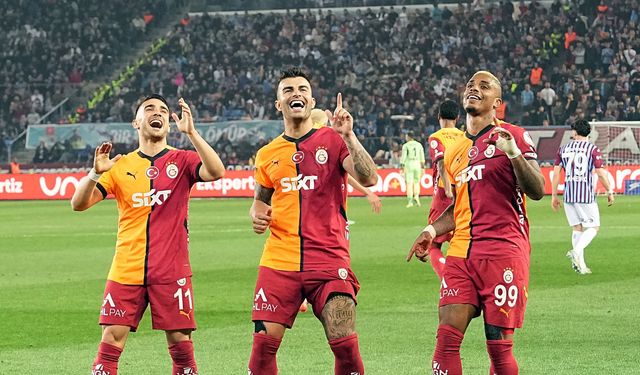 Galatasaray, Trabzonspor'u 2 farklı skorla geçti