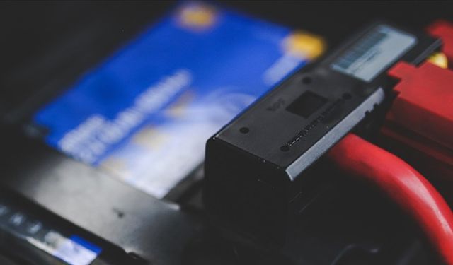 Geliştirilen yeni yakıt hücresi, lityum iyon pillerden üç kat daha fazla enerji taşıyabilecek