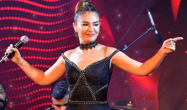 Derya Bedavacı Oran Açık Hava Sahnesi'nde