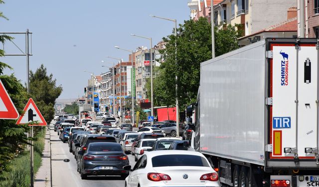 Bayram tatili dönüşünde Konya'da yoğunluk yaşanıyor