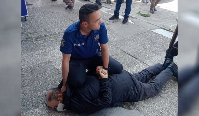 Eskişehir'de girdiği bankada kredi çekmek için tüfekle tehditte bulunan zanlı yakalandı