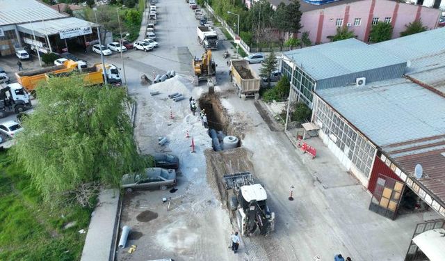 Karacaören Sanayi Sitesi’nin altyapısı yenileniyor