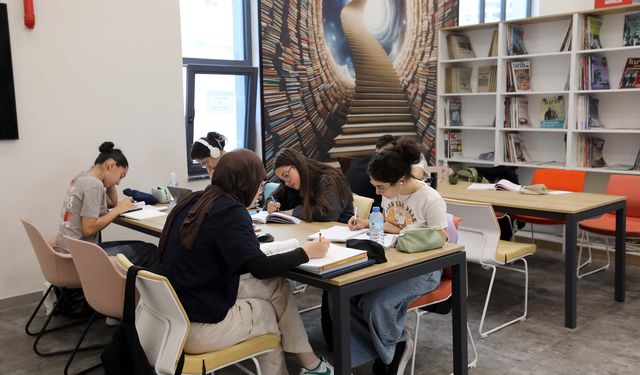 Kütüphanelerde sınav yoğunluğu