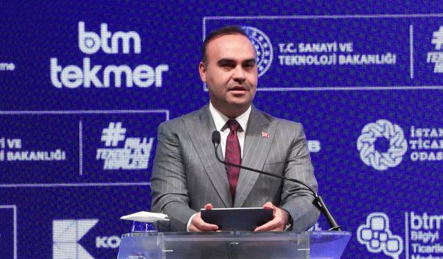 Bakan Kacır: 48 adet KAAN savaş uçağımız için Endonezya ile anlaşma imzaladık