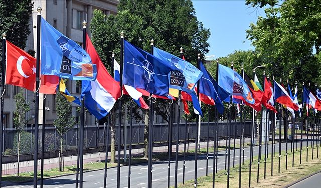 NATO Savunma Bakanları, ittifakın ilk "Ticari Uzay Stratejisi"ni onayladı