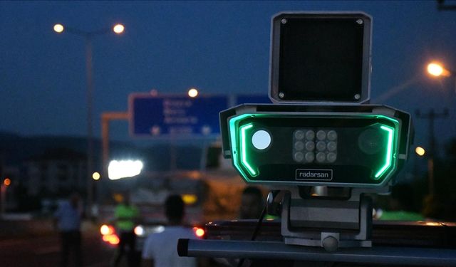 Düzce'de yapay zeka destekli "trafidar" yollarda bayram tatili denetimlerini kolaylaştırıyor
