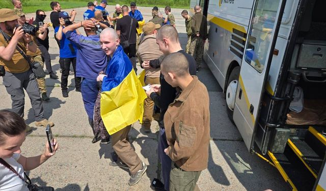 Ukrayna Devlet Başkanı Zelenskiy, yeni esir takasının başladığını duyurdu