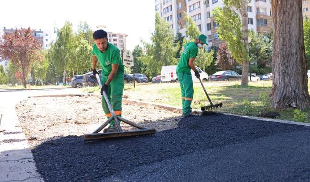 Çankaya'da asfalt çalışmaları hız kesmiyor