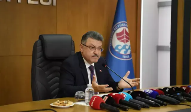 Başkan Genç: Özgür Bey'i özür dilemeye davet ediyorum