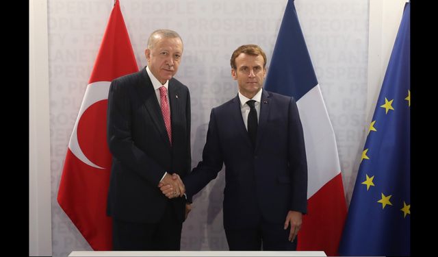 Erdoğan, Macron ile Gazze’deki durumu görüştü