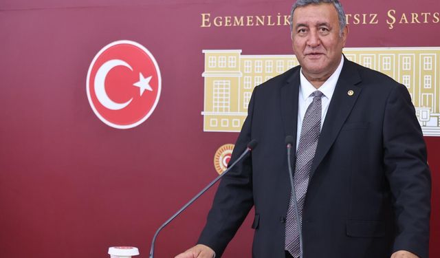 Gürer: Zirai don deprem şiddetinde yaşandı