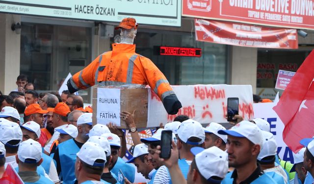 Kayseri’de kamu işçilerinden tabutlu eylem