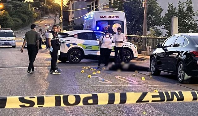 Alacak verecek kavgasında baba-oğul öldürüldü