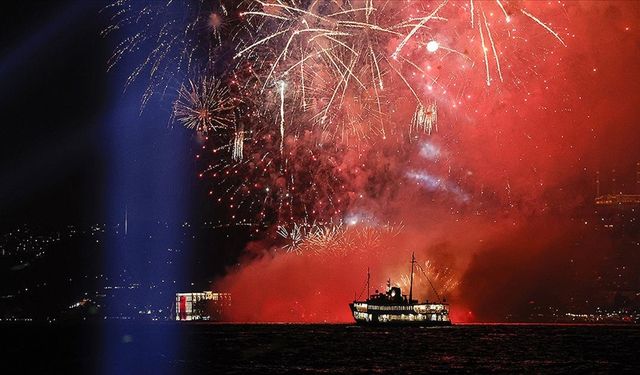 İstanbul'da havai fişek ile meşalelerin satışı ve kullanımı yasaklandı
