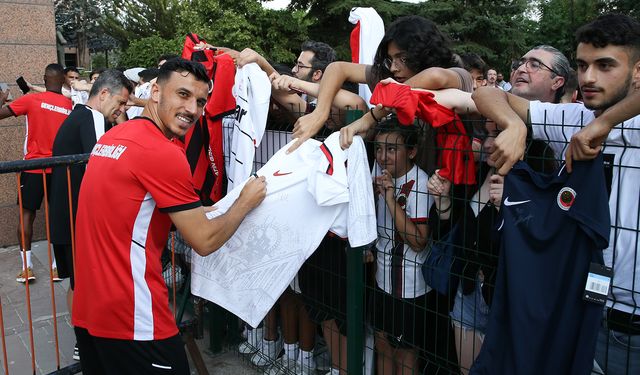 Taraftarından Gençlerbirliği’ne tam destek