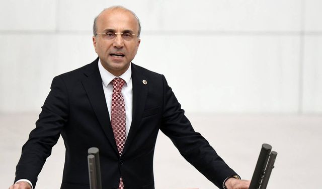 “Vatandaşların kredi kartı borcu 39 milyar 593 milyon TL arttı”