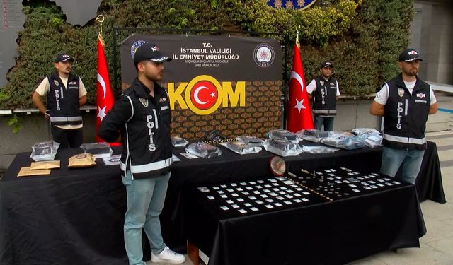 Kapalıçarşı bölgesinde kaçak pırlanta operasyonunda 30 şüpheli tutuklandı
