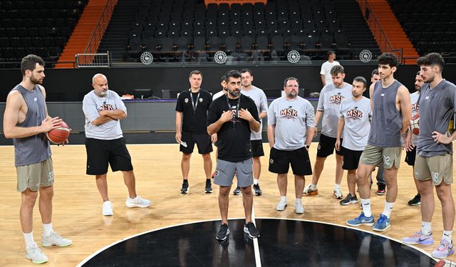 Mersin Spor Kulübü 2 kulvarda da başarıyı hedefliyor