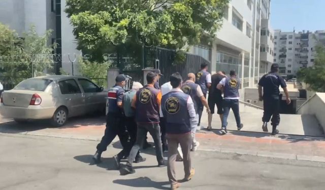 Ormana götürdüğü kadını öldürüp, ziynet eşyalarını aldı; 2 tutuklama