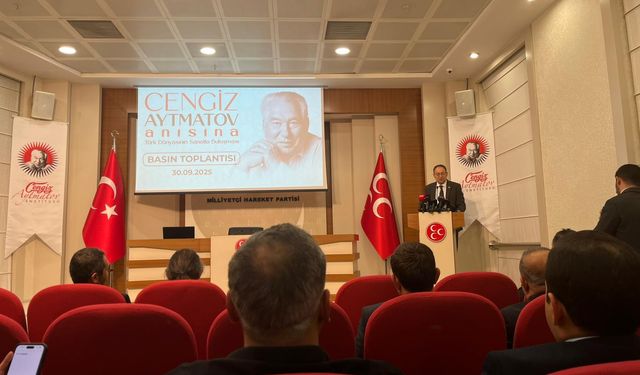 Cengiz Aytmatov'un 'Cemile'si ortak Türk alfabesiyle tanıtıldı