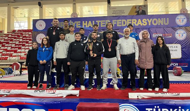 Kahramankazan Belediyespor halter takımı TürkiyE Şampiyonası'nda 4. oldu