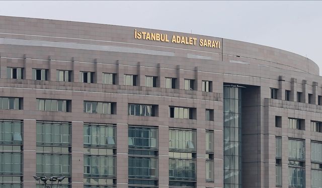 Borsa İstanbul'da manipülasyon yaptıkları iddiasıyla yakalanan 13 zanlı tutuklandı