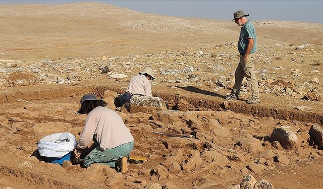 İngiliz arkeolog 30 yıldır Türkiye'de geçmişin izlerini sürüyor