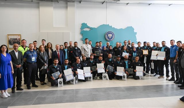 Başkentte "27. Dönem Savaş Muhabirliği Eğitimi" tamamlandı
