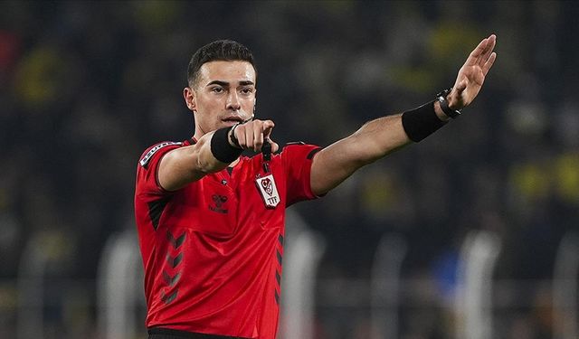 Süper Lig'de 6. hafta maçlarını yönetecek hakemler açıklandı