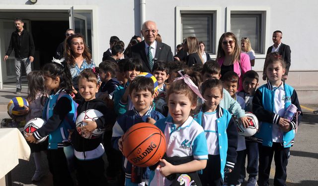 Yenimahalle’de 7 ton atık pil toplandı