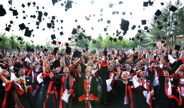 Lisans eğitimi  3 yıla indiriliyor