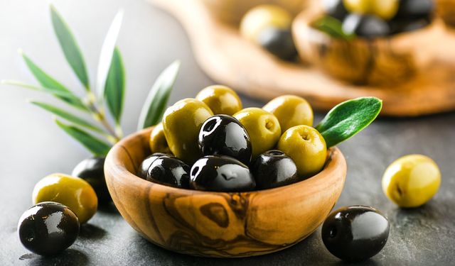Sofralık zeytin ihracatı 255 milyon dolarla tarihi rekorunu kırdı
