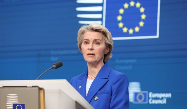 AB Komisyonu Başkanı von der Leyen, Japonya Başbakanı Takaichi ile görüştü