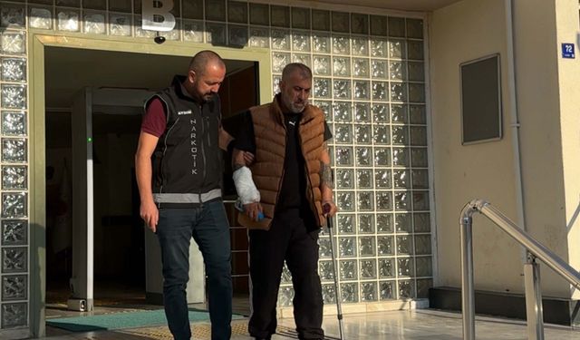 Evlerinde uyuşturucu ile yakalanan 2 şüpheli tutuklandı
