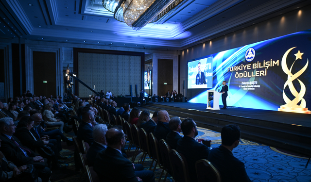 Türkiye Bilişim Ödülleri sahiplerini buldu