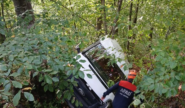 Ordu’da türbe ziyaretinden dönen minibüs devrildi, 11 yaralı