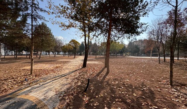 Pursaklar’da Parklar Yeni Çehresine Kavuşuyor