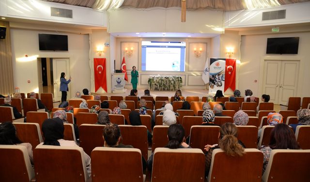 Diyabet haftasına özel farkındalık semineri