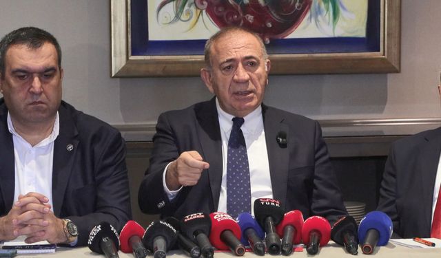 Gürsel Tekin: CHP'nin Cumhurbaşkanı adayı kim olursa olsun desteklerim