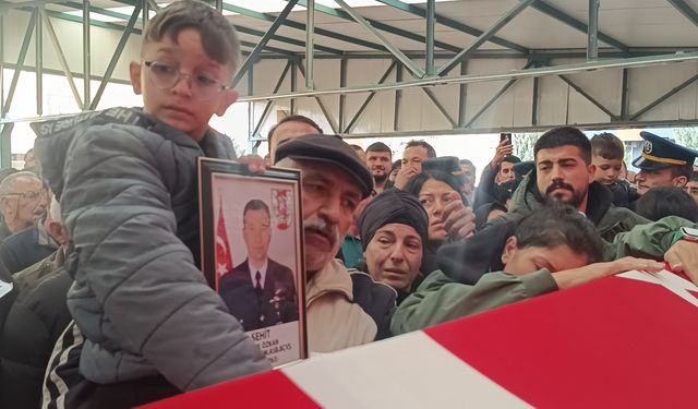 Şehit Astsubay Başçavuş Özkan, Niğde'de son yolculuğuna uğurlandı