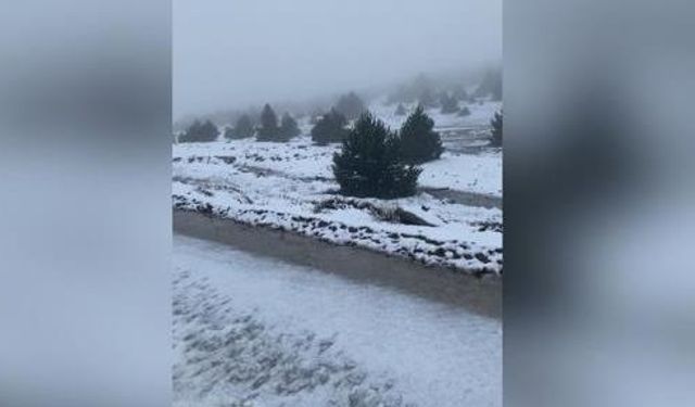 Balıkesir'de Kazdağları'na mevsimin ilk karı düştü